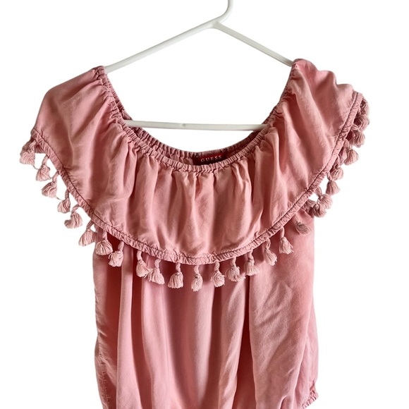 GUESS Women’s Pink Off the Shoulder Ruffle Blouse M Boho Chic Feminine Romantic - Picture 1 of 3